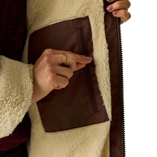Regatta Unisex Adult Seaside Waterproof Changing Robe - Dark Cherry - 