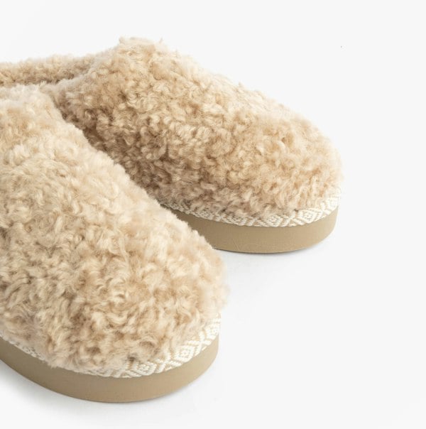Bedroom Athletics ALICIA Womens Mule Slippers Biscuit