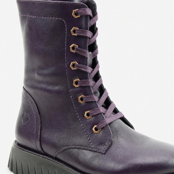 Heavenly Feet MARTINA5 Ankle Boots   in  Purple