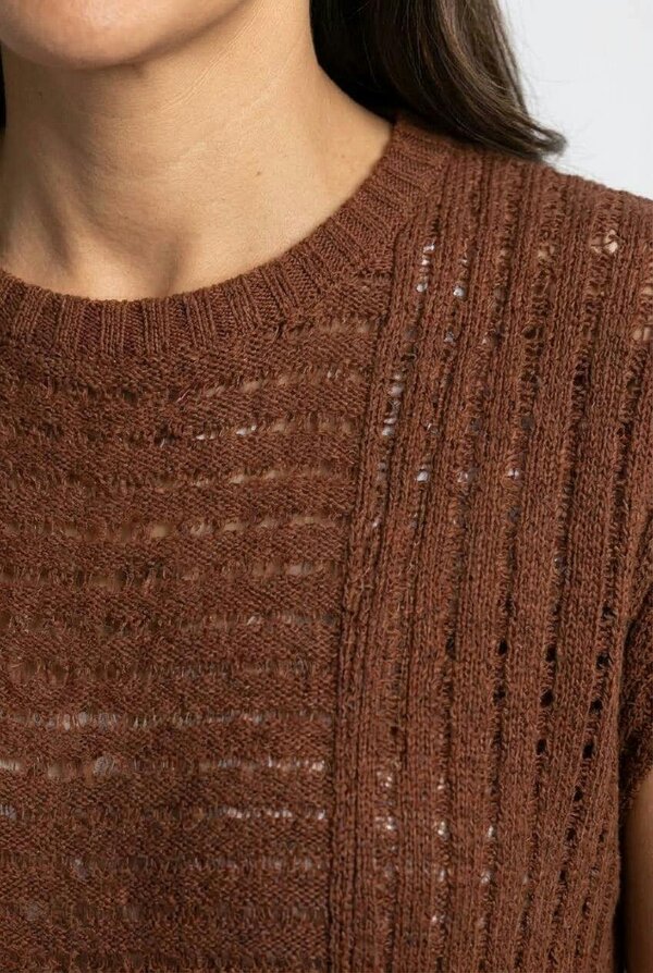 Izabel London Sheer Mesh Texture Cap Sleeve Top