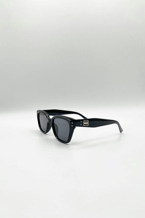 SVNX Classic Square Cat Eye Sunglasses In Black