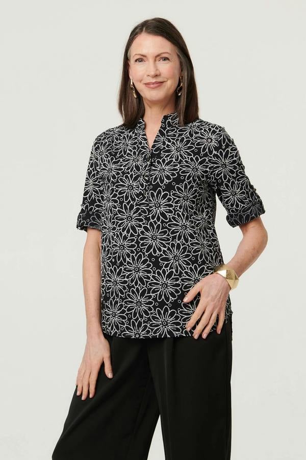 Black | Floral Embroidered Texture 3/4 Blouse