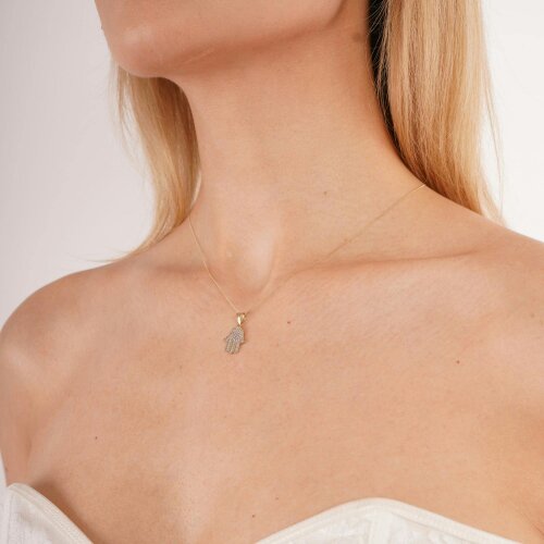 Spero London 9ct Solid Gold Hamsa Hand Necklace