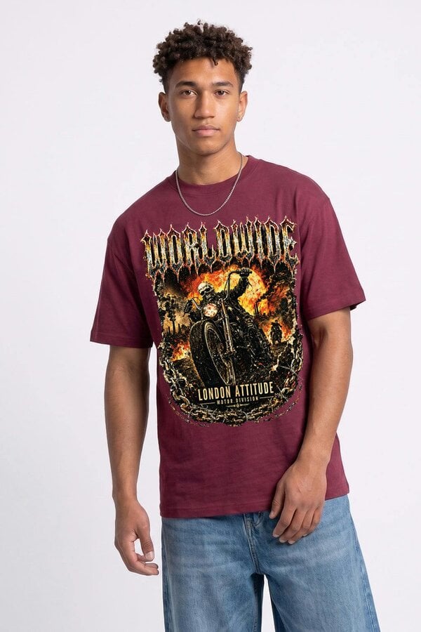 London Attitude Worldwide Skull Biker Oversized Heavyweight Graphic T-Shirt - Garnet