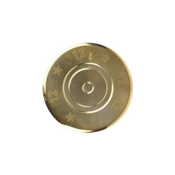 Close-up of brass-effect cap and detailing on Jack Pyke 3oz hip flask a unique shooting accessory for the field