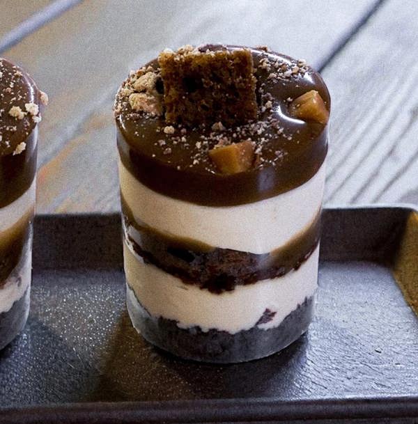Pleese Sticky Toffee Pud Mini Cheesecakes 2 x 80g