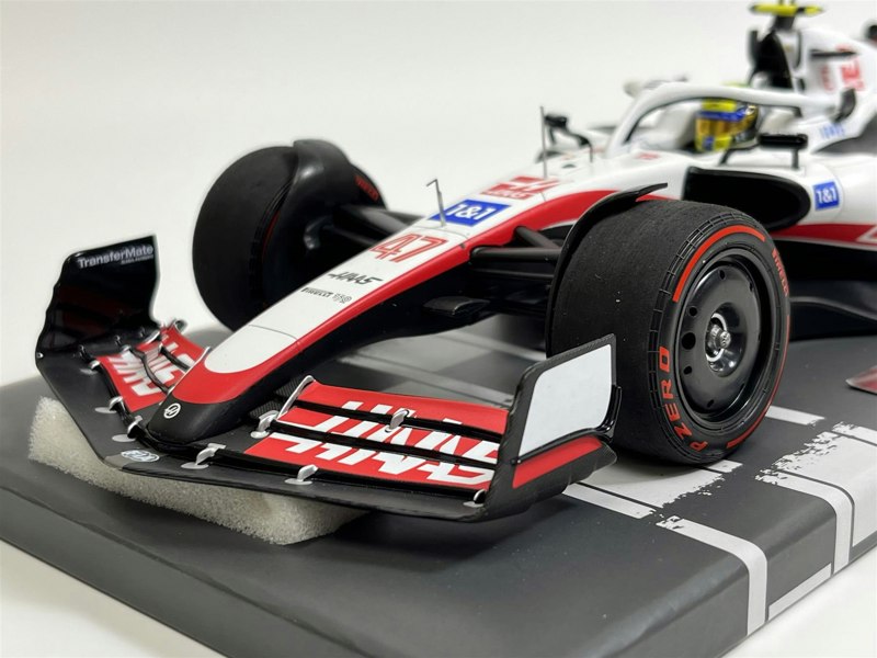 Minichamps Mick Schumacher Hass F1 Bahrain GP 2022 1:18 Scale 117220147