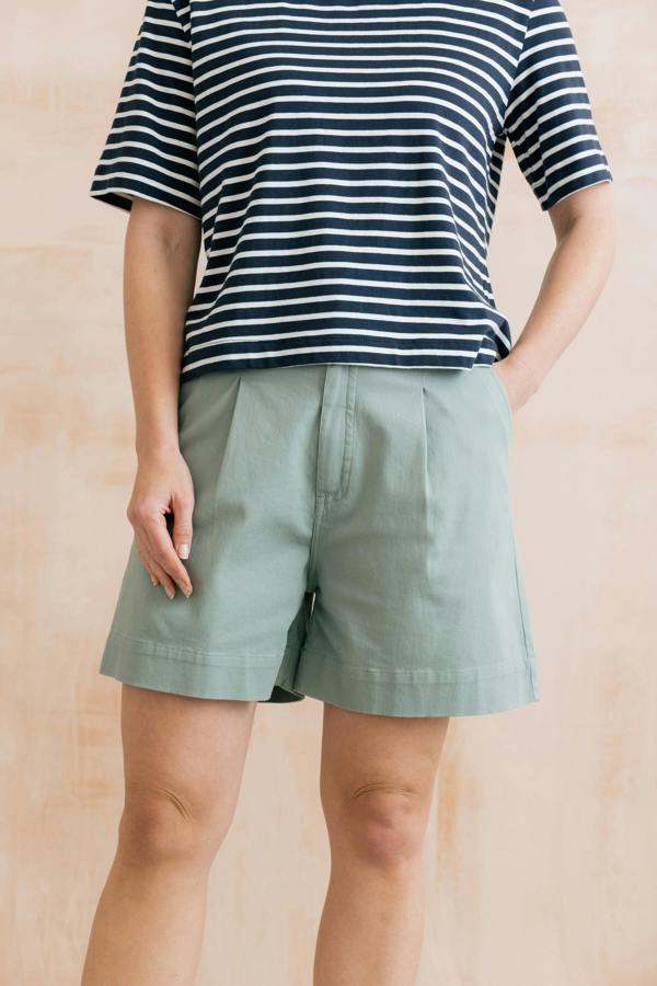 Lily & Me Merrick Stretch Twill Tailored Shorts Silver Sage