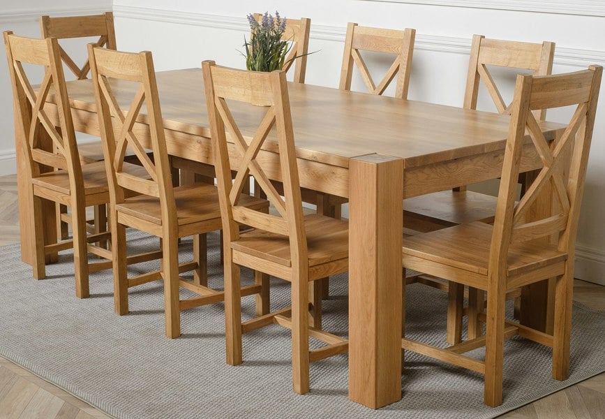 That's Furniture Kuba Extra Large Oak Dining Table with Berkeley Oak Chairs