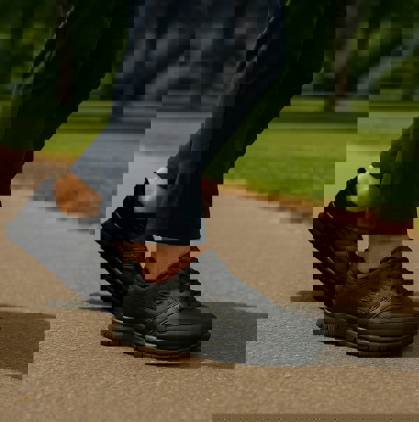 Skechers Work 77235EC NAMPA - WYOLA SR Womens Occupational Trainers Black