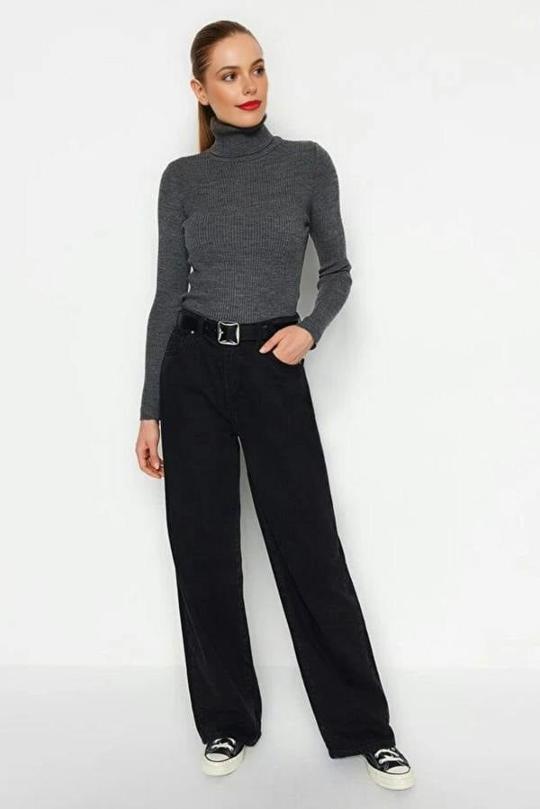 WOVCOR Basic Turtleneck Knit Sweater