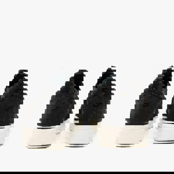 1582558431-15346600.jpg