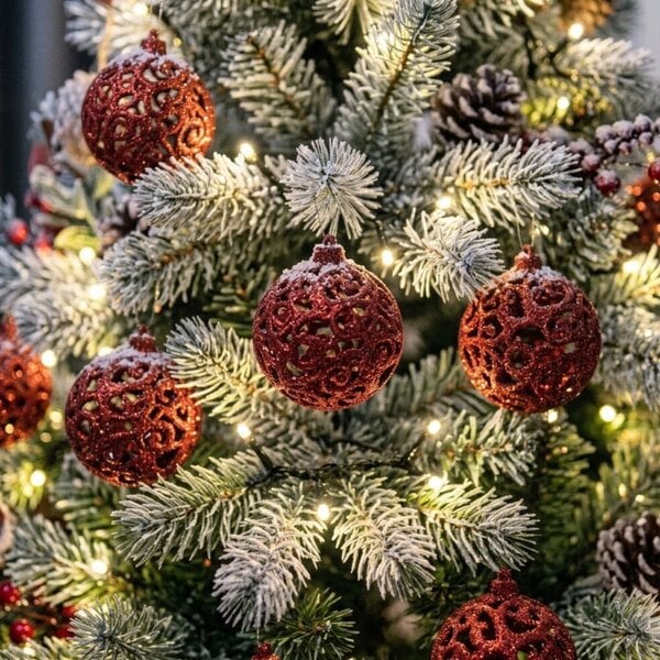 Garden Greatness 4 Pack Traditional Red Lattice Glittered Baubles