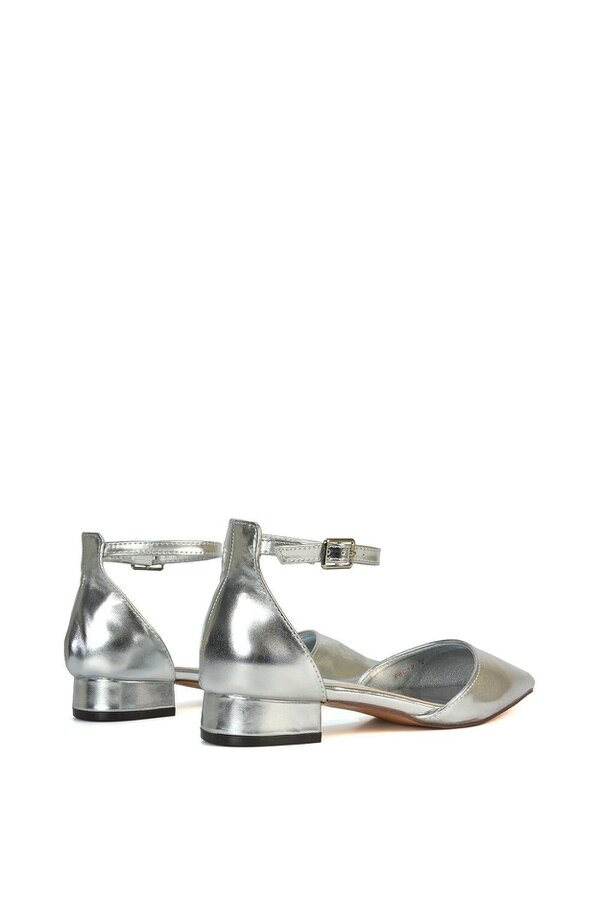 XY LONDON Low Heel Flat Pointed Toe Ankle Strap Court Shoes