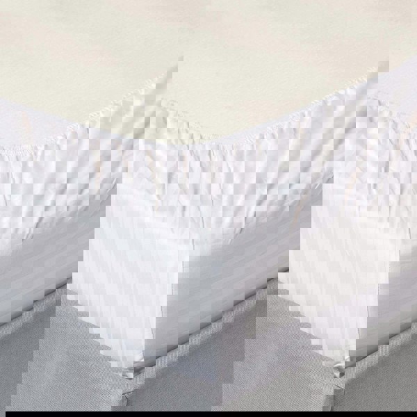 HOMESCAPES Cotton Stripe Fitted Cot Sheets 330 Thread Count, 2 Pack