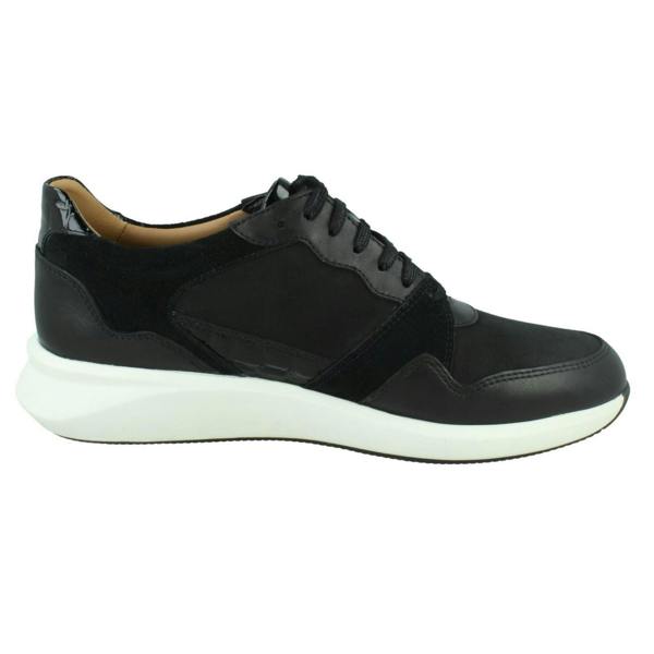 Clarks Ladies Clarks Casual Lace Up Trainers Un Rio Run