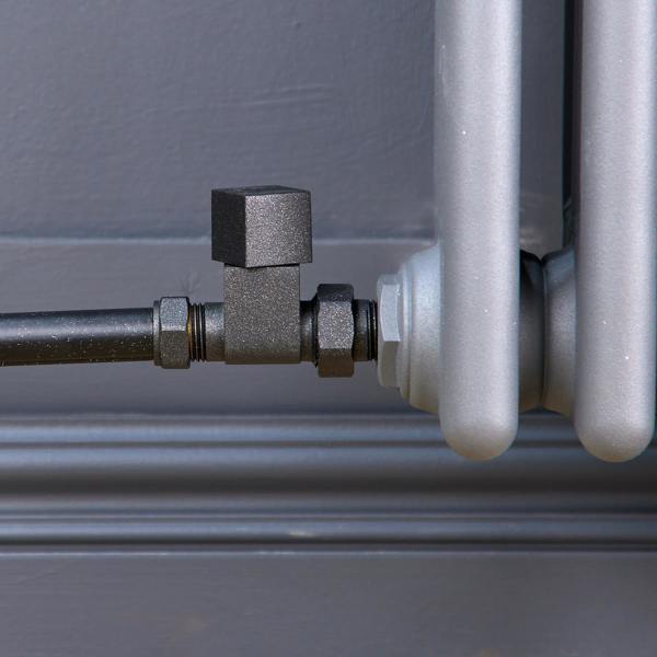 Flode Straight Square Manual Radiator Valve Pack | 15mm x 1/2″ | Anthracite