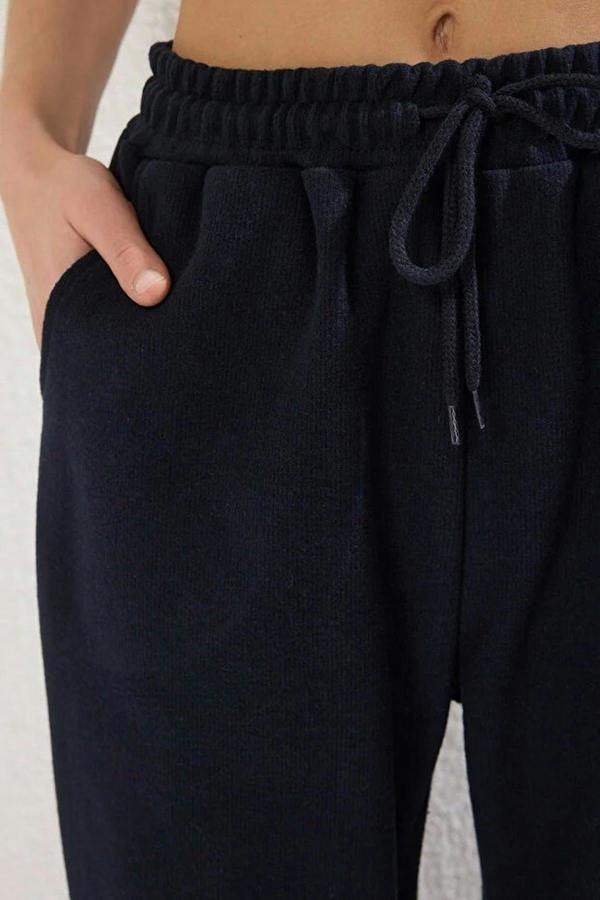 WOVCOR Relaxed Fit Knit Jogger with Pockets