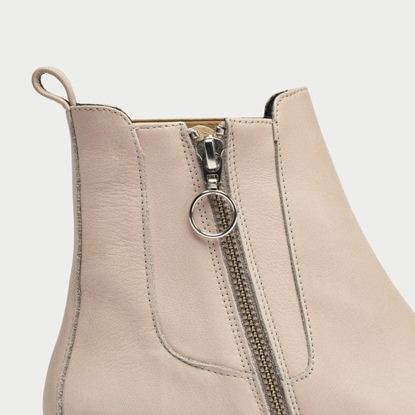 nude leather boots for bunions close up 