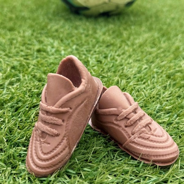 CHOC ON CHOC Chocolate Football Boots