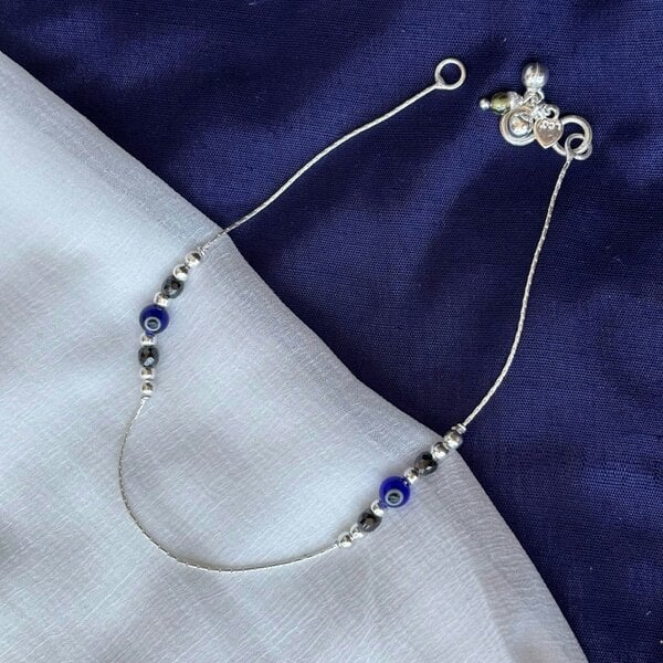 The Colourful Aura Pure Silver Beaded Evil Eye Nazar Payal Anklet with Charm Cluster