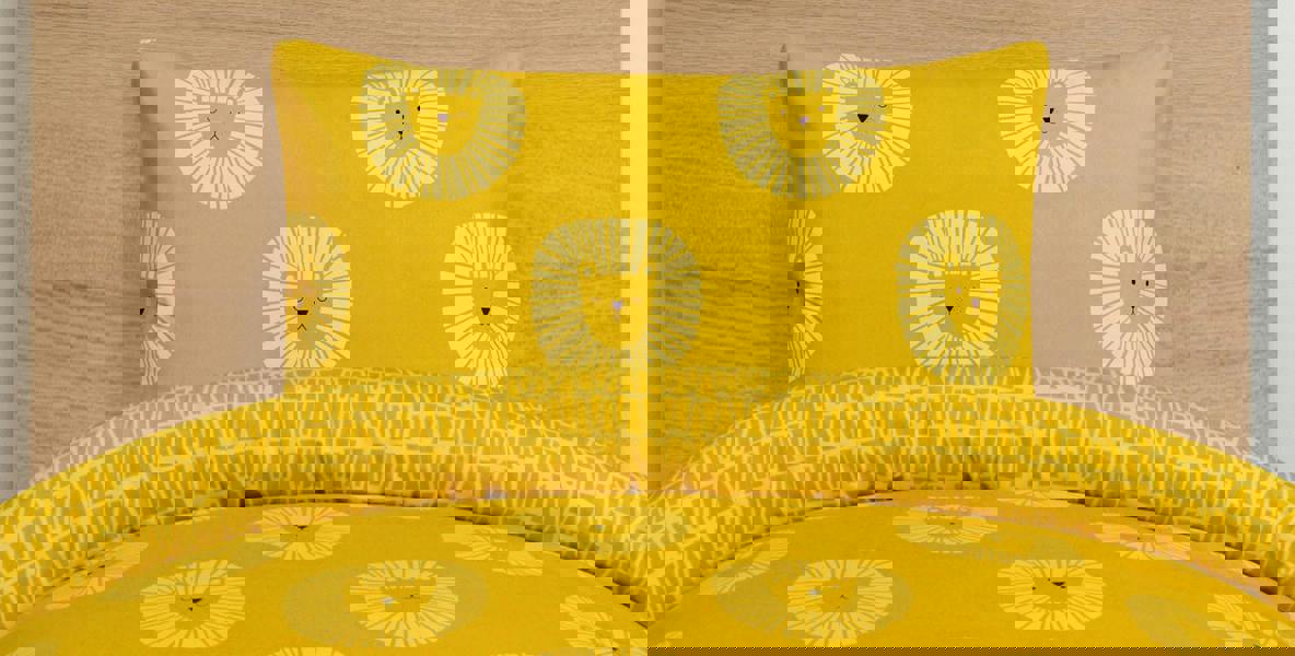 Smart Living Luxury Super Soft Lion Reversible Duvet Set & Pillowcases - Ochre