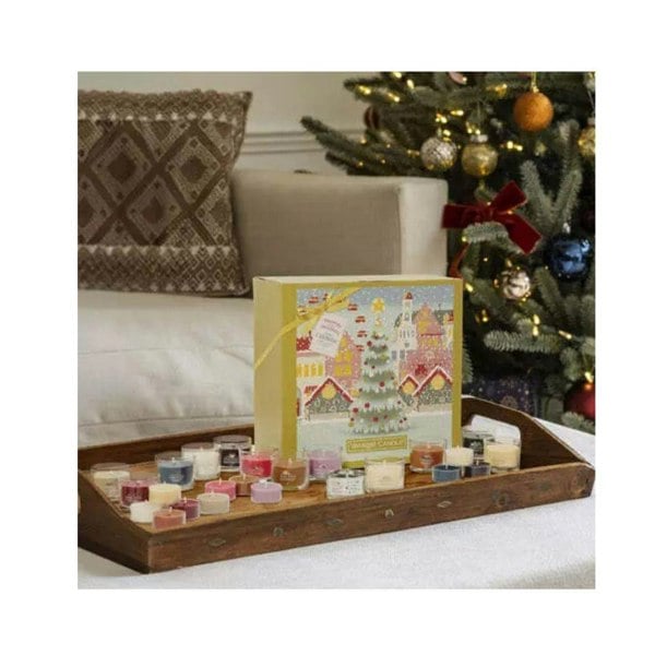 Yankee Candle Advent Calendar Book 24 Candles Festive Fragrances