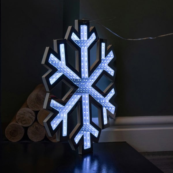 Samuel Alexander 40cm Infinity Light up Hanging Christmas Snowflake Decoration with White LEDs