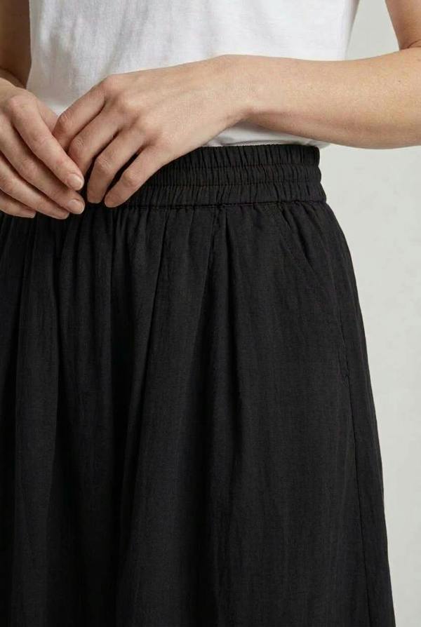 Black | A-Line High Waist Midi Skirt