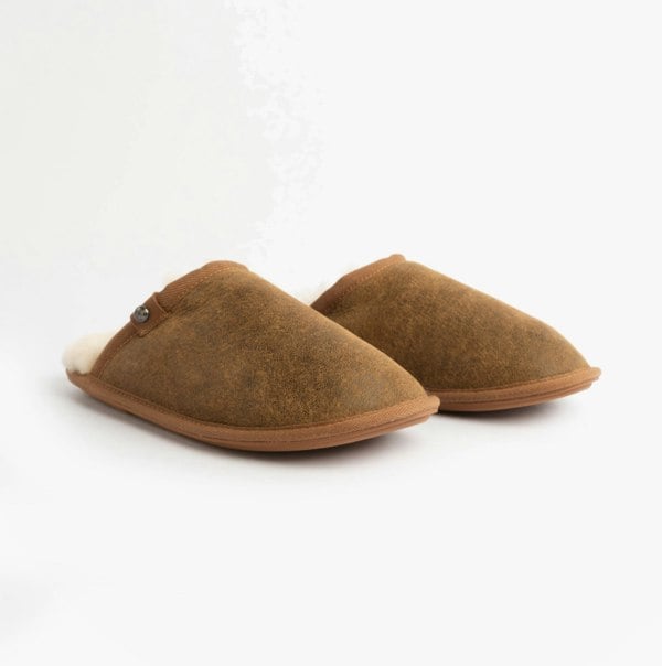 Bedroom Athletics KIEFER Mens Mule Slippers Distressed Coffee