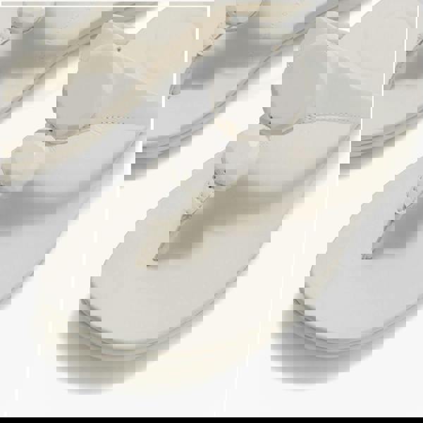 FitFlop FitFlop SOLAY GLOSSY Womens Flip-flops Cream