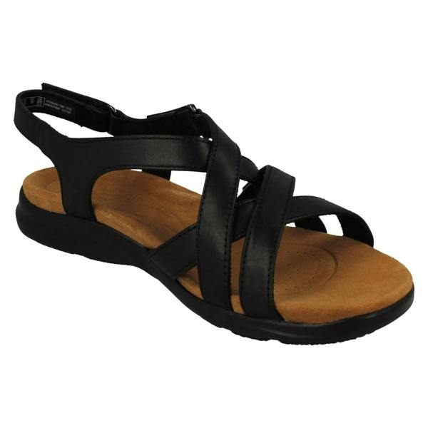 Clarks Ladies Clarks Strappy Cross Detailed Sandals Kitly Go