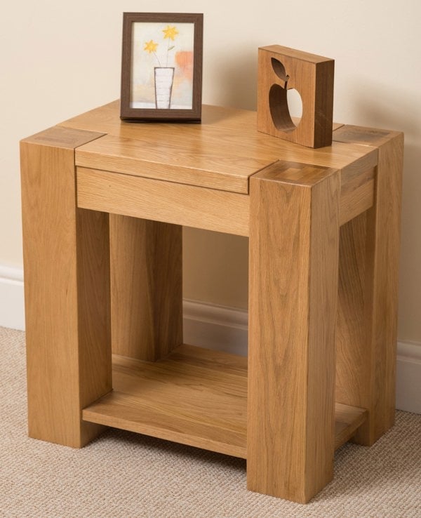 That's Furniture Kuba Solid Oak Lamp Table for Living Room