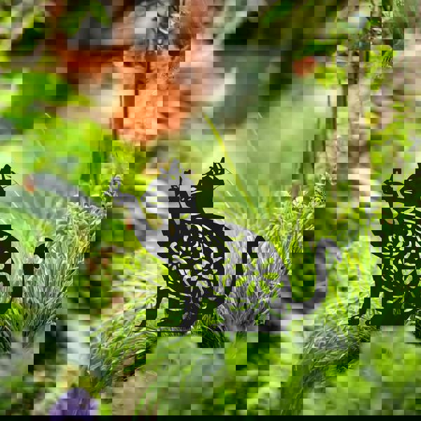 Nicoman Metal Cat and Dog Silhouette Garden Ornament