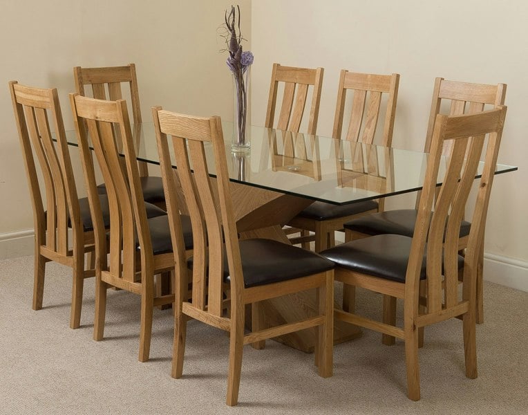 That's Furniture Valencia Oak Large Glass Dining Table & Princeton Oak Chairs