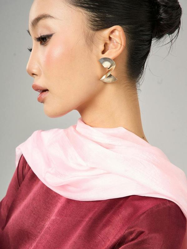 Blush Pink Silk Scarf – Hand-Dyed Mulberry Silk, Bridesmaid & Mother of the Bride Wrap