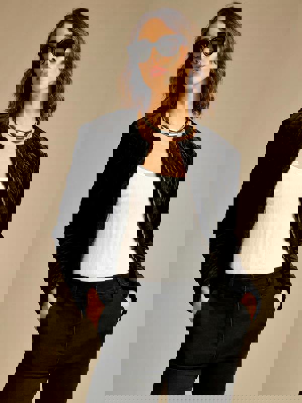 GWD Ella Quilted Velvet Bomber – Black