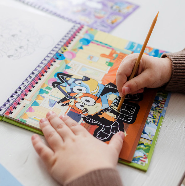 Totum Bluey Scratchbook