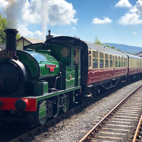 Virgin Experience Days Embsay & Bolton Abbey Railway Steam Train with Afternoon Tea for Two