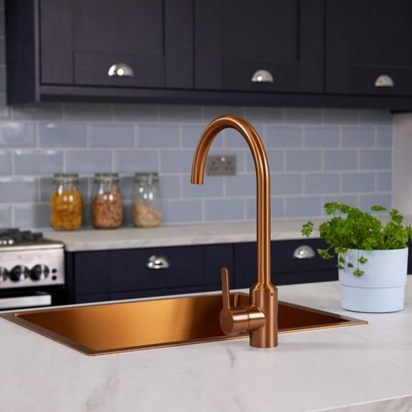 Flode Bryne | Single Lever Kitchen Sink Mixer Tap with Swivel Spout | Brushed Copper Finish