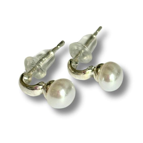 Aye Do Gifts Hoop Pearl - Silver Stud Earrings