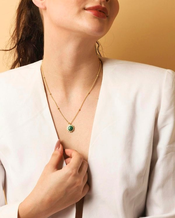 Stellar Elegance - Chakra Necklace Malachite - Lila Rasa