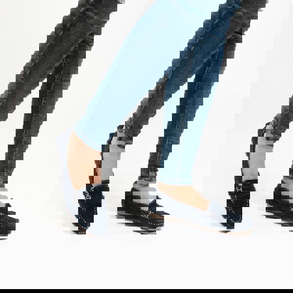 1582296636-03151900.jpg