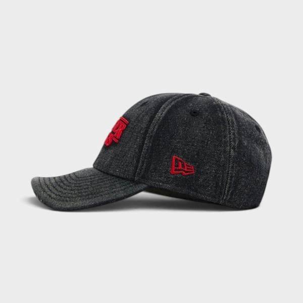 New Era Stranger Things 9FORTY Cap Grey Red