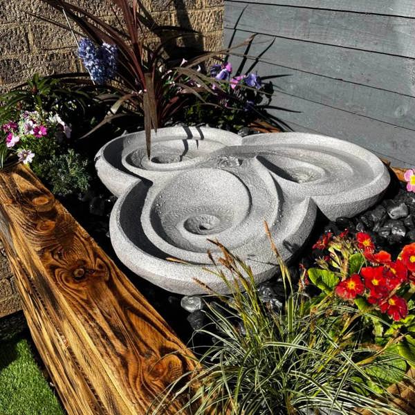Tranquillity Water Features Dropa Stone Contemporary Water Feature