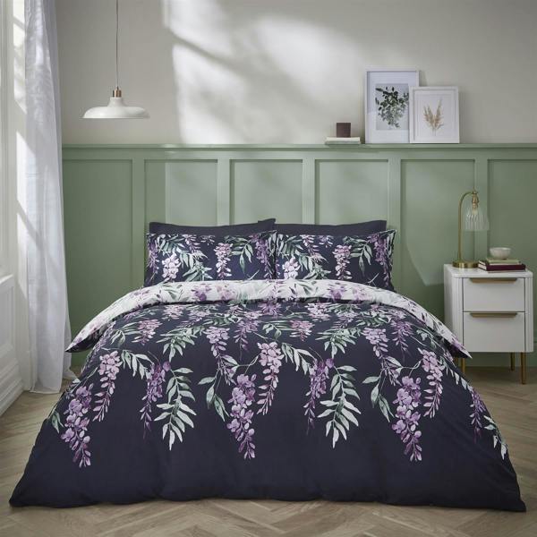 Wisteria White/Navy Duvet Cover Set