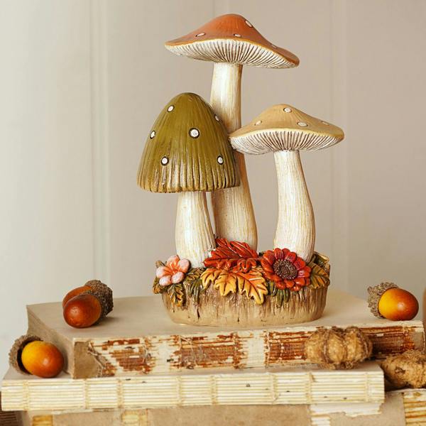Country Living Mushroom Ornament - Medium
