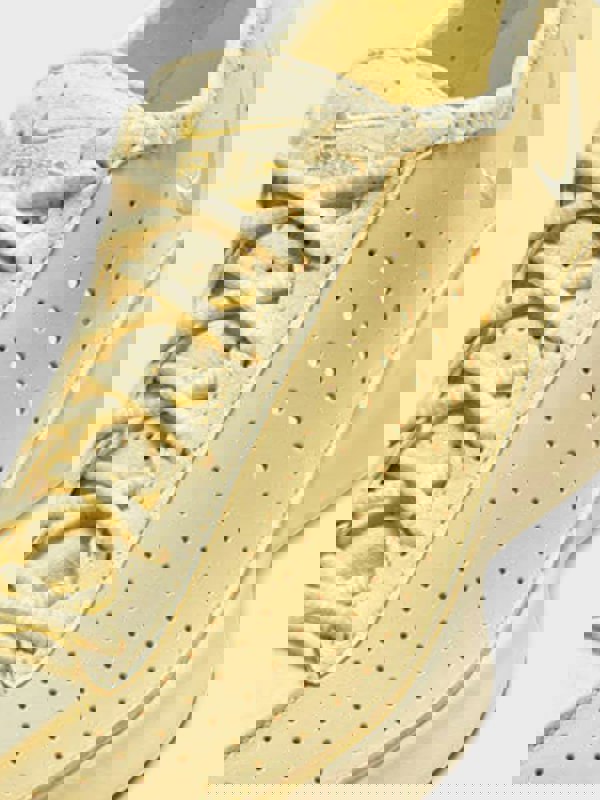 Nike Air Superfly Soft Yellow