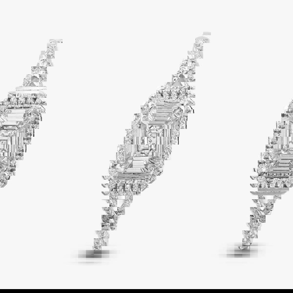 T. H. Baker 18ct White Gold 0.74ct Multi-Cut Cluster Ring 71941R001 18KW