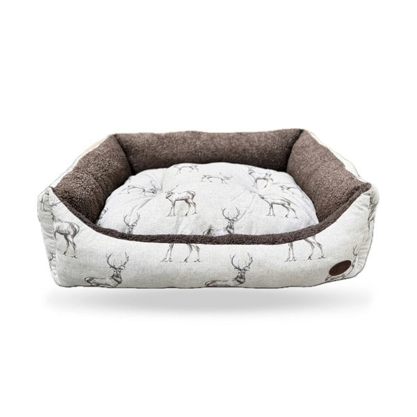 Snug and Cosy Pets Moorland Stag Rectangle bed